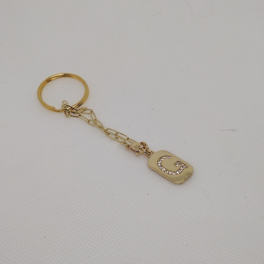 Elegant Gold Keychain with Stylish ‘G’ Pendant – Perfect Gift - Picture 3 of 3